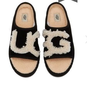 Brand New UGG Women Slide Slippers Black